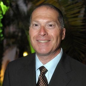 Abogado Peter Liss
